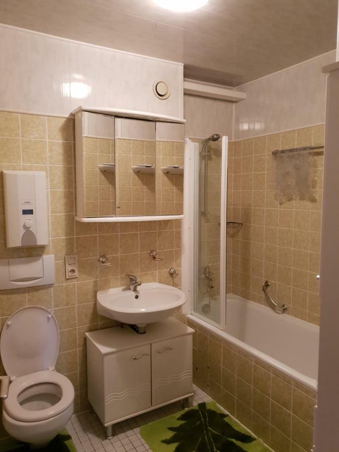 60 Qm Mit Aussicht In Konz Exterior foto