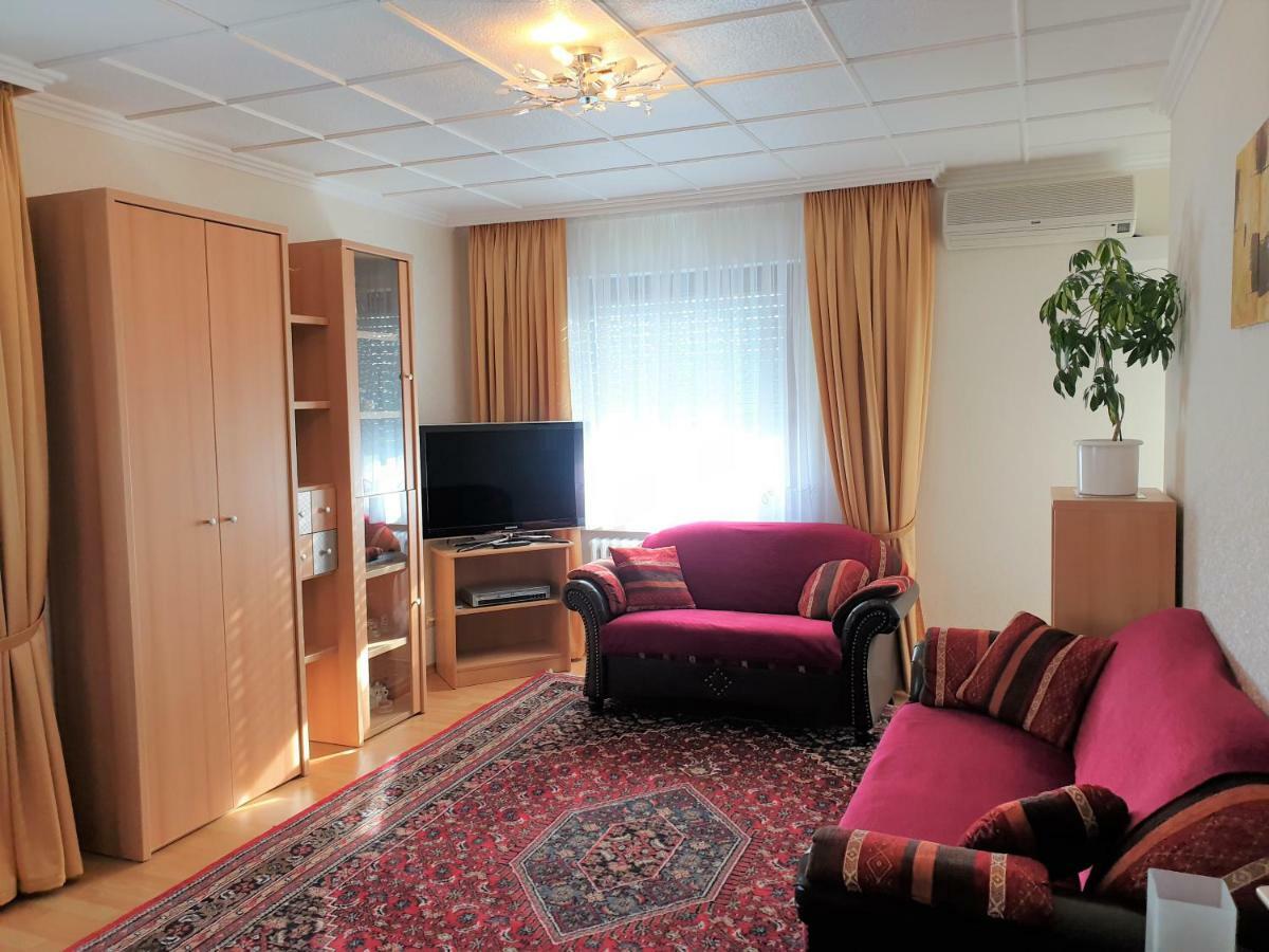 60 Qm Mit Aussicht In Konz Exterior foto